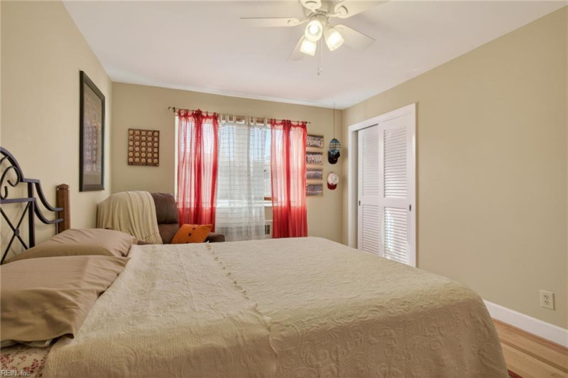 Photo 18 of 46 residential for sale in Newport News virginia Photo 18 of 46 residential for sale in Newport News virginia