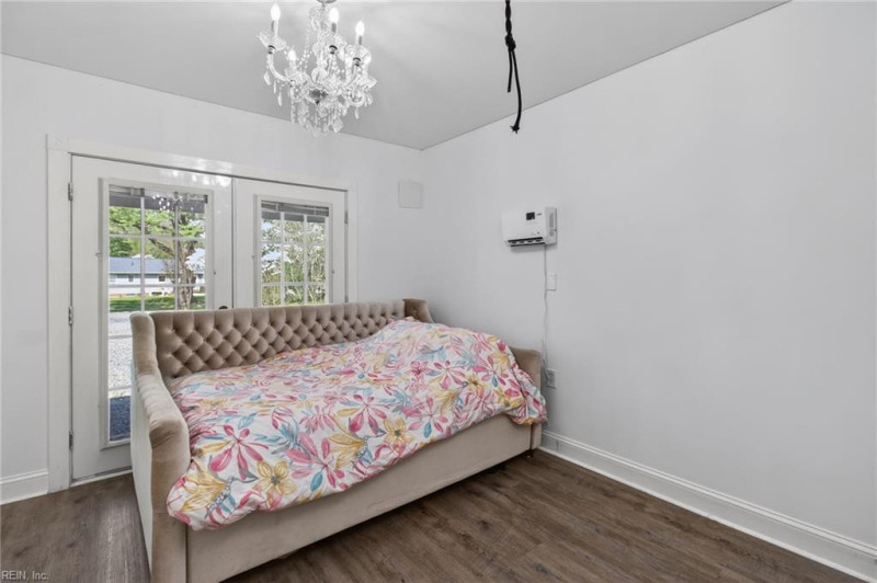 Photo 19 of 36 residential for sale in Middlesex County virginia