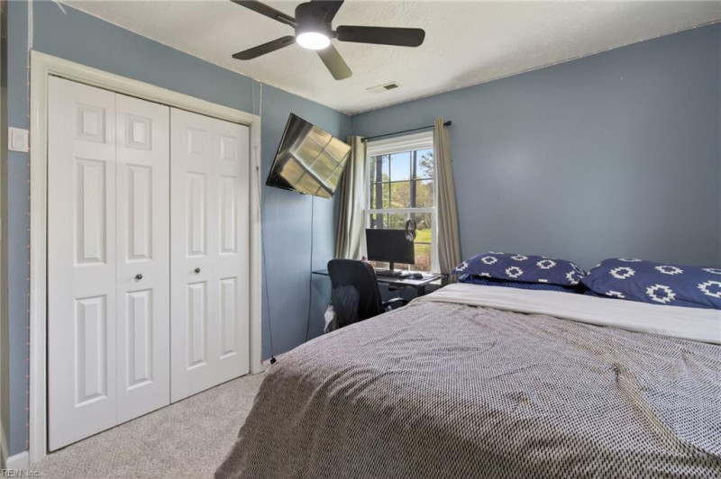 Photo 21 of 36 residential for sale in Middlesex County virginia
