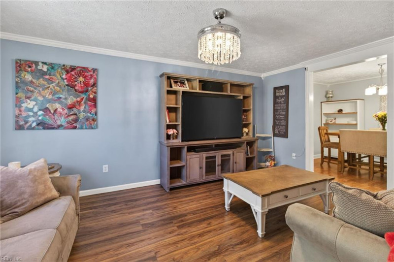 Photo 7 of 36 residential for sale in Middlesex County virginia