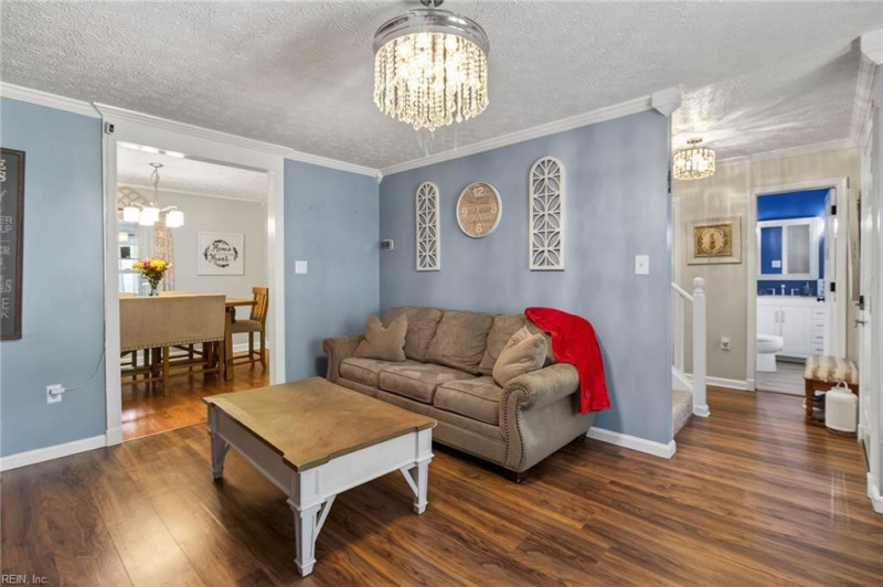 Photo 8 of 36 residential for sale in Middlesex County virginia