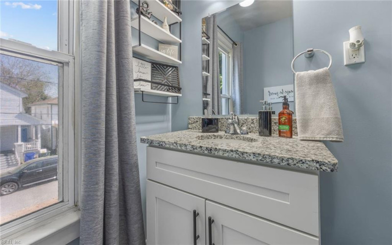 Photo 17 of 36 residential for sale in Norfolk virginia Photo 17 of 36 residential for sale in Norfolk virginia