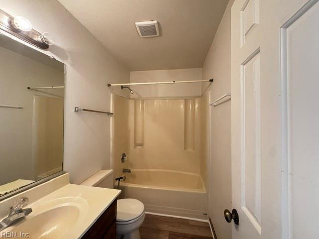 Photo 19 of 34 residential for sale in Newport News virginia