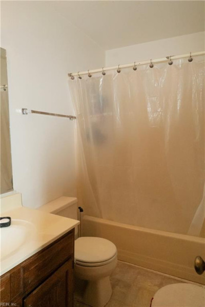 Photo 27 of 34 residential for sale in Newport News virginia
