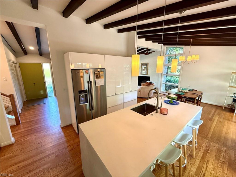 Photo 10 of 32 residential for sale in Newport News virginia