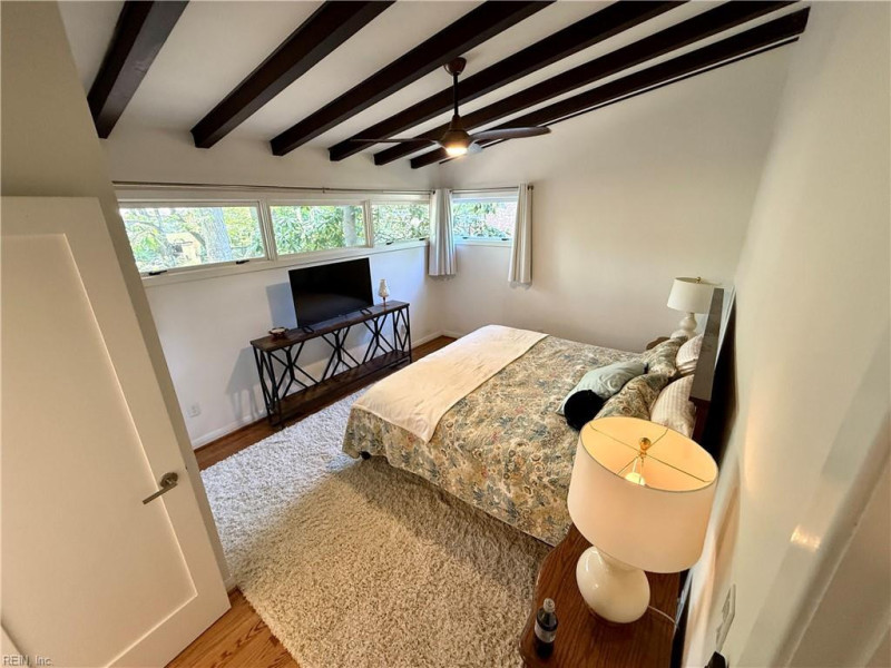 Photo 18 of 32 residential for sale in Newport News virginia