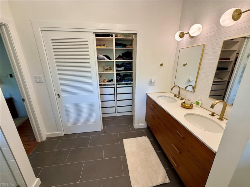 Photo 21 of 32 residential for sale in Newport News virginia