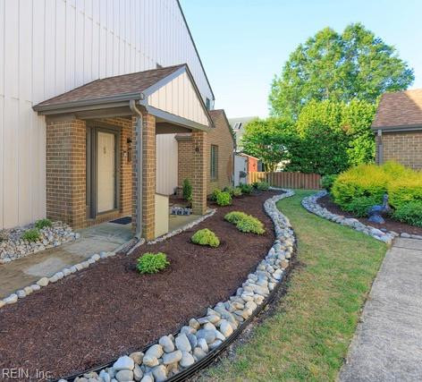 Photo 2 of 48 residential for sale in Portsmouth virginia