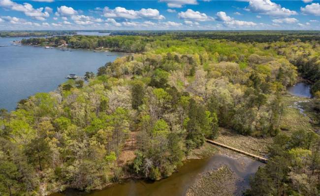 1.1+AC East West Parkway, Gloucester County, VA 23061