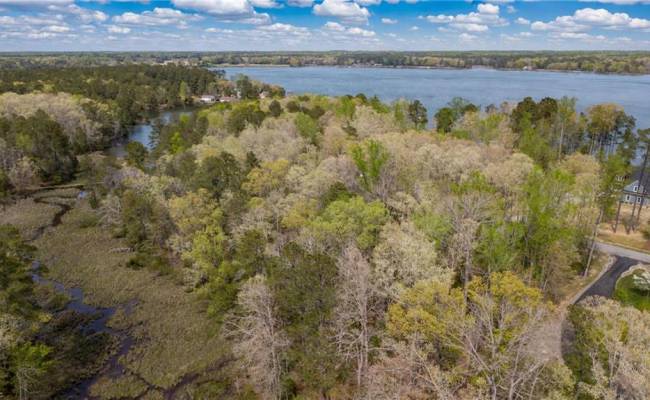 1.1+AC East West Parkway, Gloucester County, VA 23061