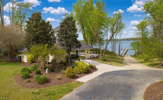 1.1+AC East West Parkway, Gloucester County, VA 23061