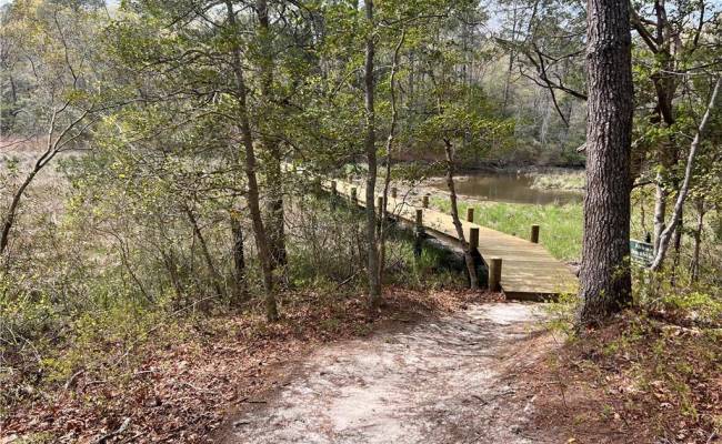 1.1+AC East West Parkway, Gloucester County, VA 23061