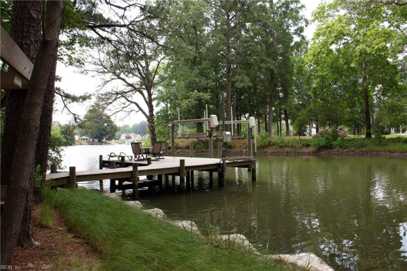 Photo 27 of 37 residential for sale in Mathews County virginia