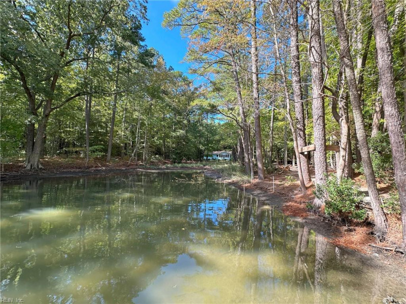 Photo 35 of 37 residential for sale in Mathews County virginia
