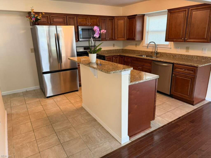 Photo 7 of 41 residential for sale in Norfolk virginia Photo 7 of 41 residential for sale in Norfolk virginia