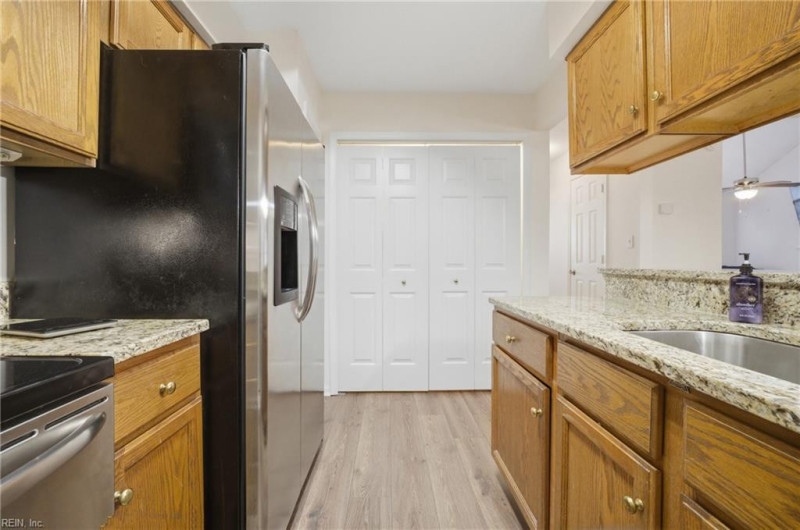 Photo 10 of 46 residential for sale in Newport News virginia Photo 10 of 46 residential for sale in Newport News virginia