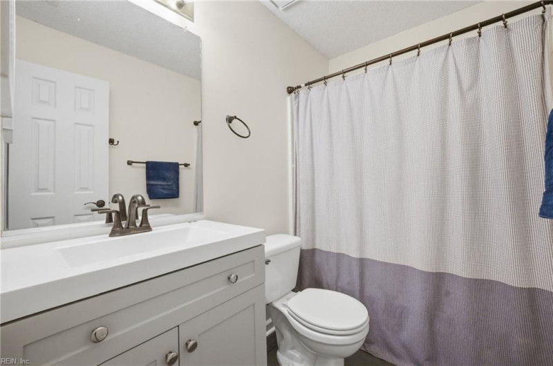 Photo 14 of 46 residential for sale in Newport News virginia Photo 14 of 46 residential for sale in Newport News virginia