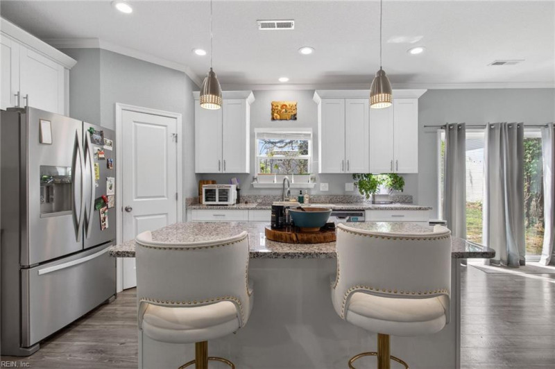 Photo 10 of 41 residential for sale in Norfolk virginia