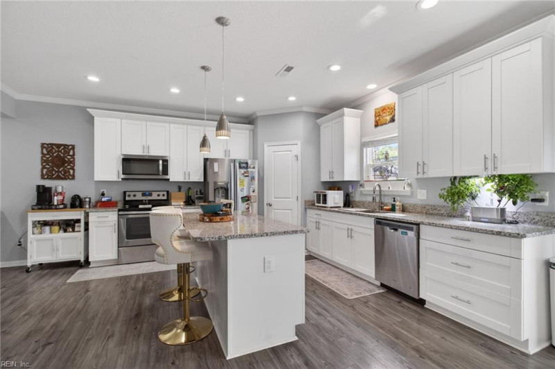 Photo 12 of 41 residential for sale in Norfolk virginia