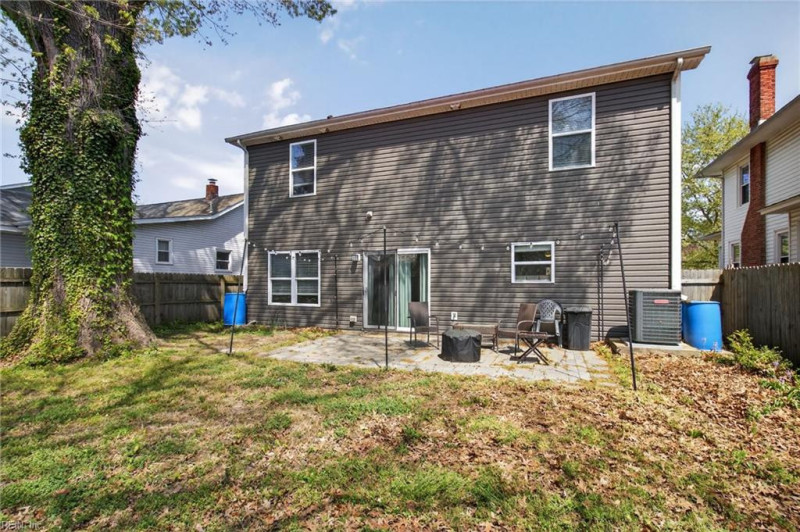 Photo 32 of 41 residential for sale in Norfolk virginia