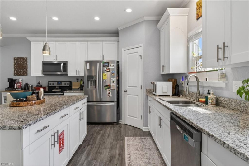Photo 9 of 41 residential for sale in Norfolk virginia