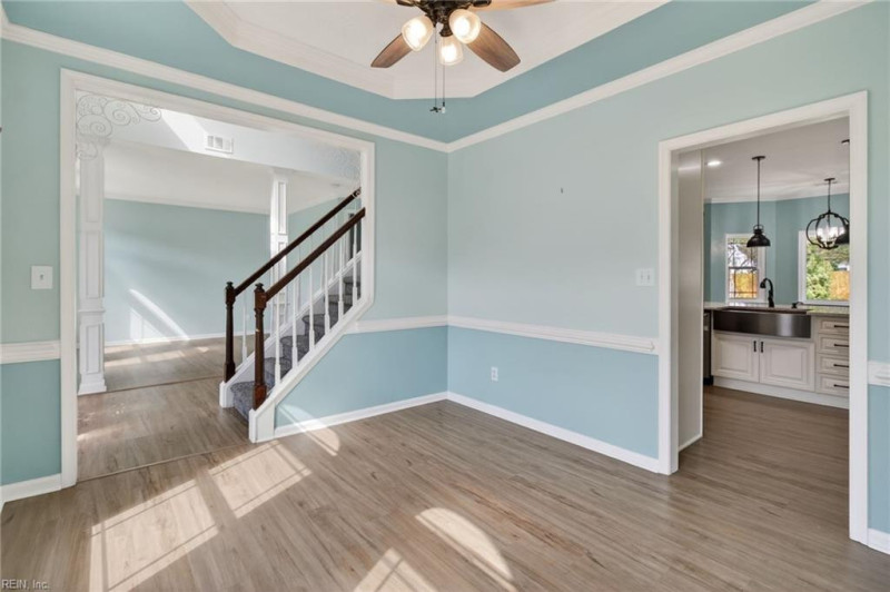 Photo 14 of 36 residential for sale in Chesapeake virginia