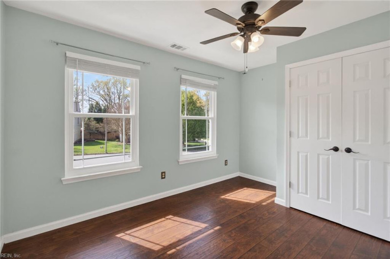Photo 21 of 36 residential for sale in Chesapeake virginia