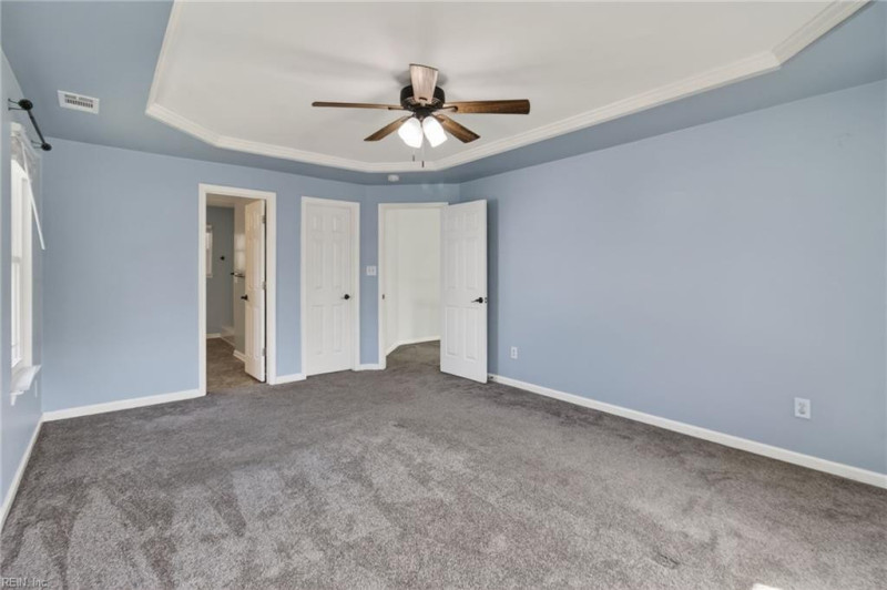 Photo 27 of 36 residential for sale in Chesapeake virginia