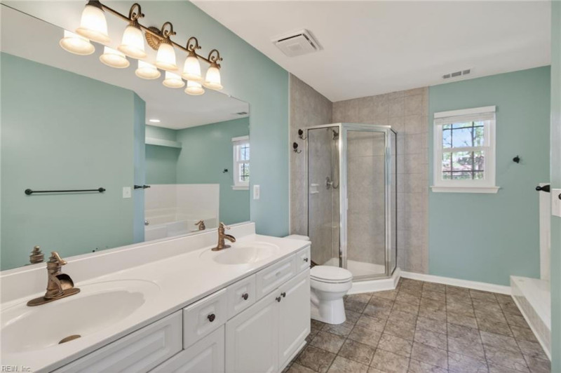 Photo 30 of 36 residential for sale in Chesapeake virginia