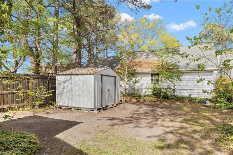 Photo 19 of 20 residential for sale in Norfolk virginia Photo 19 of 20 residential for sale in Norfolk virginia