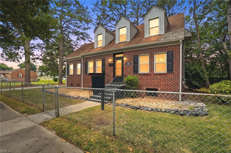 Photo 3 of 42 residential for sale in Portsmouth virginia Photo 3 of 42 residential for sale in Portsmouth virginia