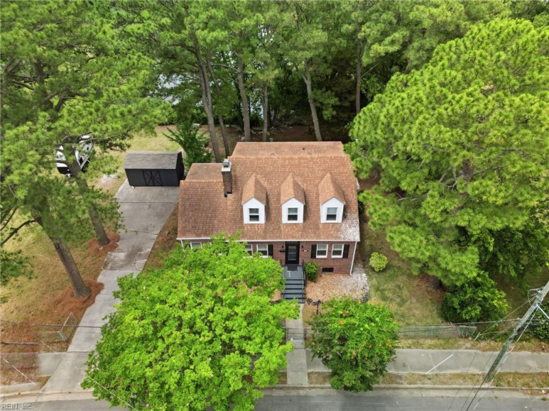 Photo 40 of 42 residential for sale in Portsmouth virginia Photo 40 of 42 residential for sale in Portsmouth virginia