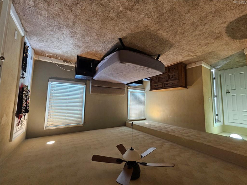 Photo 18 of 21 residential for sale in Portsmouth virginia