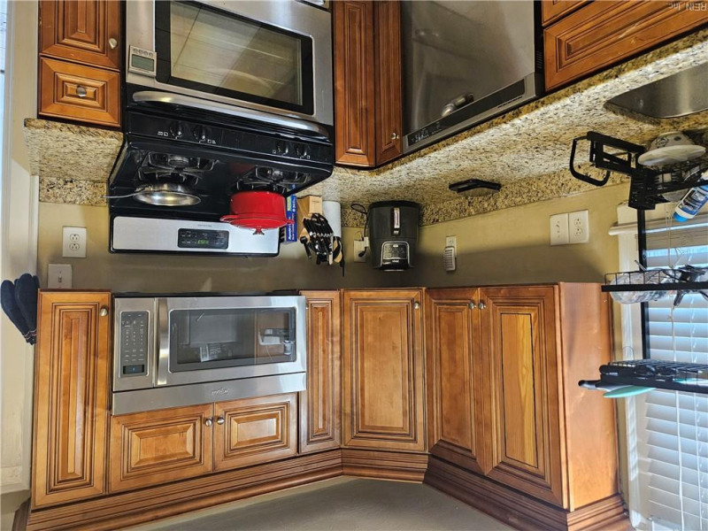 Photo 5 of 21 residential for sale in Portsmouth virginia