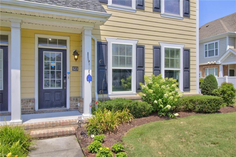 Photo 6 of 36 residential for sale in Chesapeake virginia