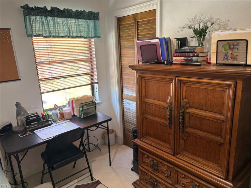 Photo 14 of 26 residential for sale in Chesapeake virginia Photo 14 of 26 residential for sale in Chesapeake virginia