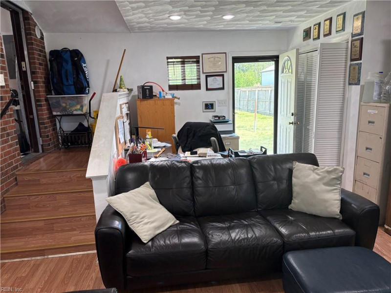 Photo 17 of 26 residential for sale in Chesapeake virginia Photo 17 of 26 residential for sale in Chesapeake virginia
