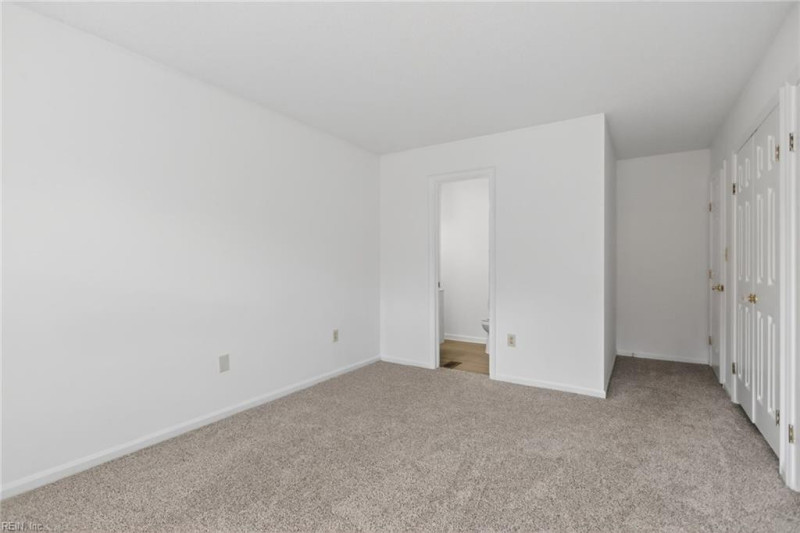 Photo 27 of 31 residential for sale in Norfolk virginia