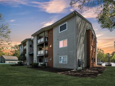 property image for 12628 Daybreak Circle NEWPORT NEWS VA 23602