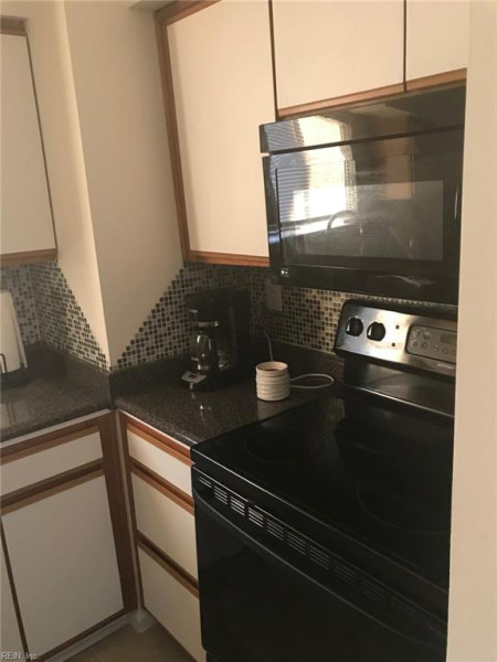 Photo 8 of 34 residential for sale in Norfolk virginia Photo 8 of 34 residential for sale in Norfolk virginia