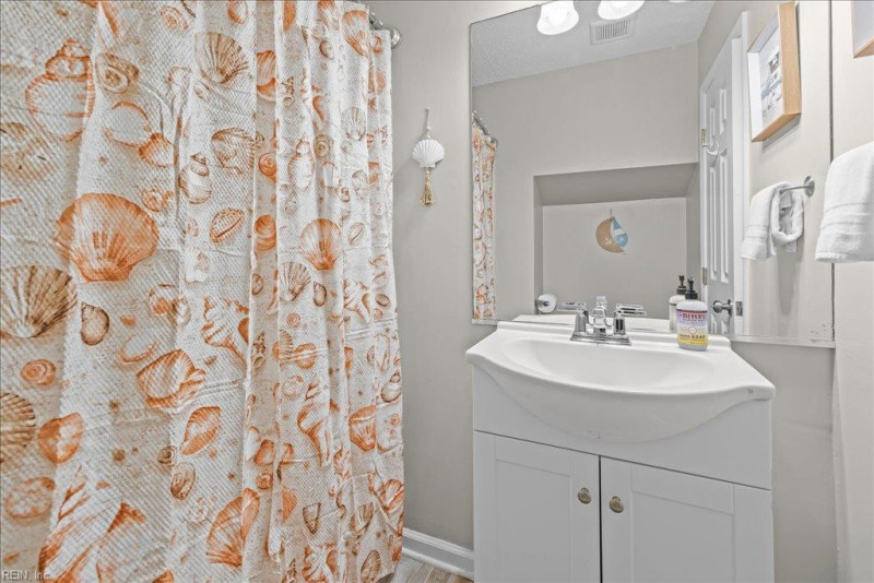 Photo 13 of 50 residential for sale in Virginia Beach virginia Photo 13 of 50 residential for sale in Virginia Beach virginia