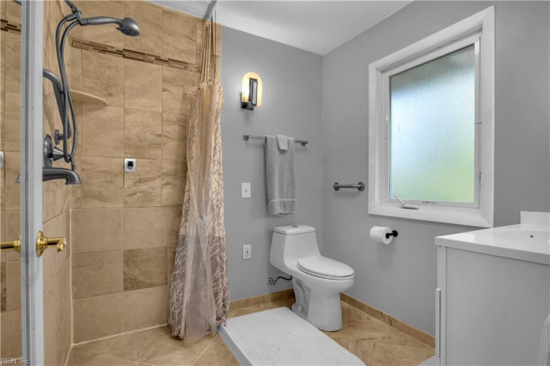 Photo 31 of 34 residential for sale in Newport News virginia Photo 31 of 34 residential for sale in Newport News virginia