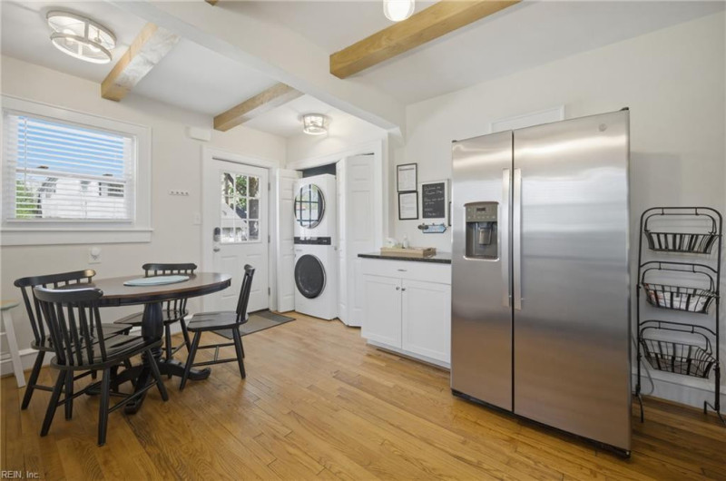 Photo 15 of 39 residential for sale in Hampton virginia