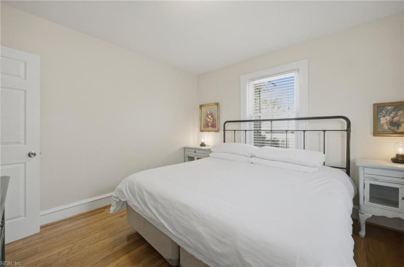 Photo 24 of 39 residential for sale in Hampton virginia