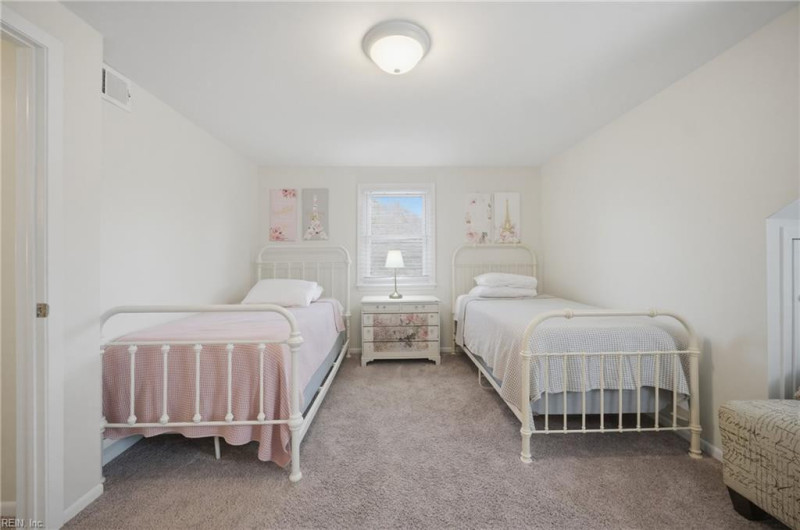 Photo 25 of 39 residential for sale in Hampton virginia