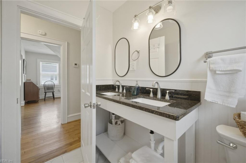 Photo 30 of 39 residential for sale in Hampton virginia