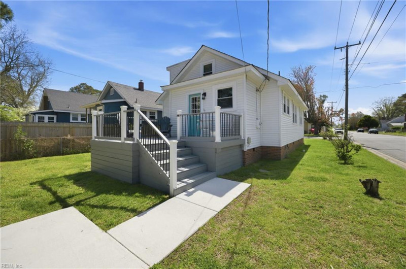 Photo 38 of 39 residential for sale in Hampton virginia