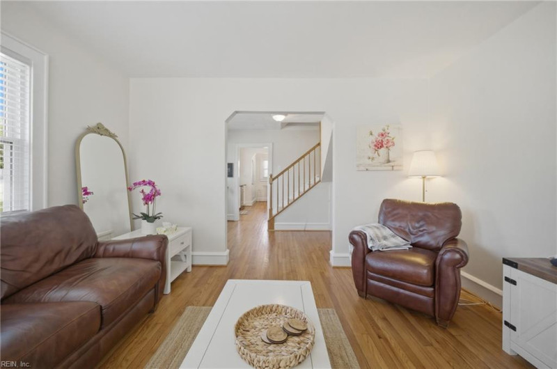 Photo 8 of 39 residential for sale in Hampton virginia