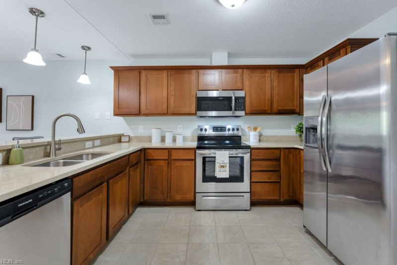 Photo 6 of 30 residential for sale in Chesapeake virginia Photo 6 of 30 residential for sale in Chesapeake virginia