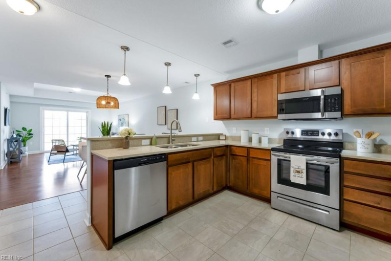 Photo 8 of 30 residential for sale in Chesapeake virginia Photo 8 of 30 residential for sale in Chesapeake virginia